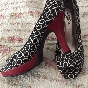 🌺VINTAGE CANDIE’S SHOES ONE OF A KIND NWT. VERY SEXY😜